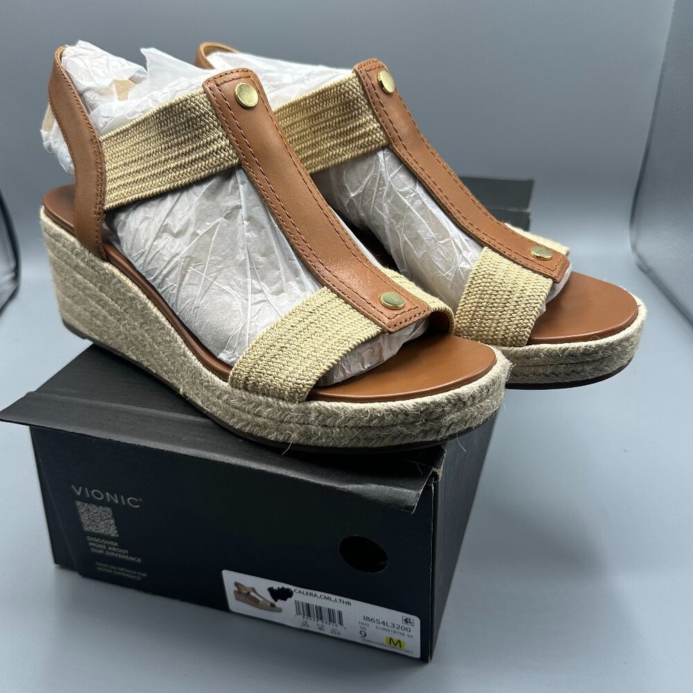 Vionic Womens Calera Camel Leather Wedge Sandals Shoes 9 M Espadrille Wedge NEW